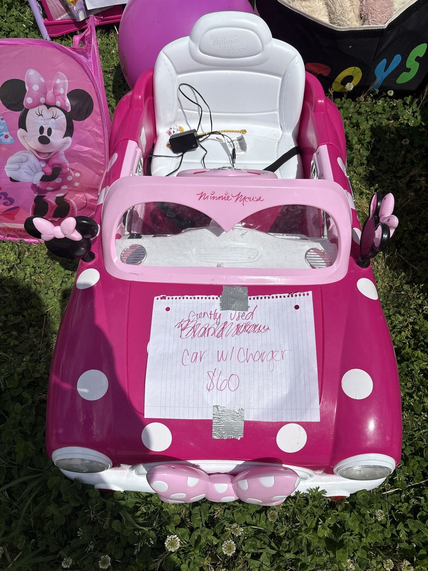 Gently Used Minnie Mouse Car W Charger