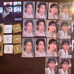 BTS Jungkook Golden Photocards And Other Inclusions 