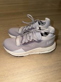 On cloud cloudnova 2 sneakers womens sz 9.5 brand new