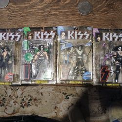 Full Set Of RARE 1997 KISS SET.UNOPENED .