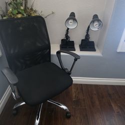 Office Ergo Chair/ 2 Lamps $40