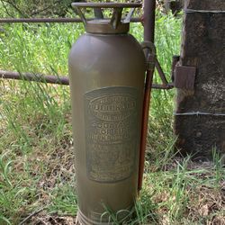 Brass Fire extinguisher 1940’s