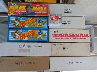 BASEBALL CARDS - Large Collection 18 Boxes