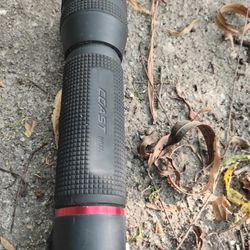 Coast Flashlight 