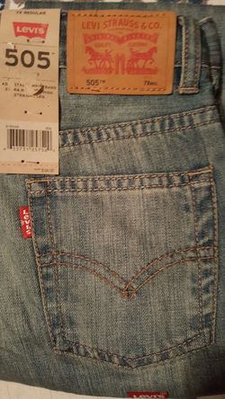 Boy's Levi's 505. Size 7X regular. New!!