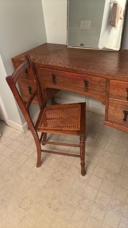 Antique Vanity Chair