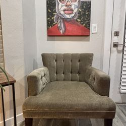 MCM Tufted Olive green Sitting Chair