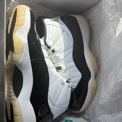 Jordan 11 Retro DMP Gratitude (2023)