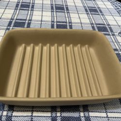 Pampered Chef Ridged Baker