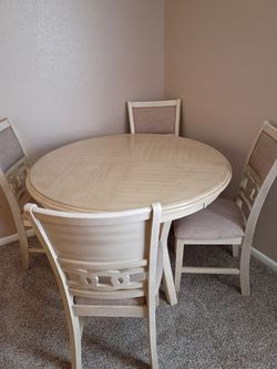 Dining Table and 4 Chairs