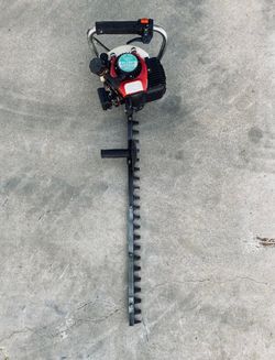 Kawasaki Commercial Gas Hedge Trimmer