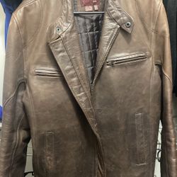  Genuine Zara Men’s Leather Vintage Jacket 