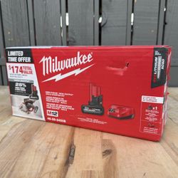 Milwaukee M12 12-Volt Lithium-lon XC High Output 5.0 Ah Battery Pack with Charger Starter Kit