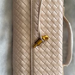 Very High End Pochette Bag