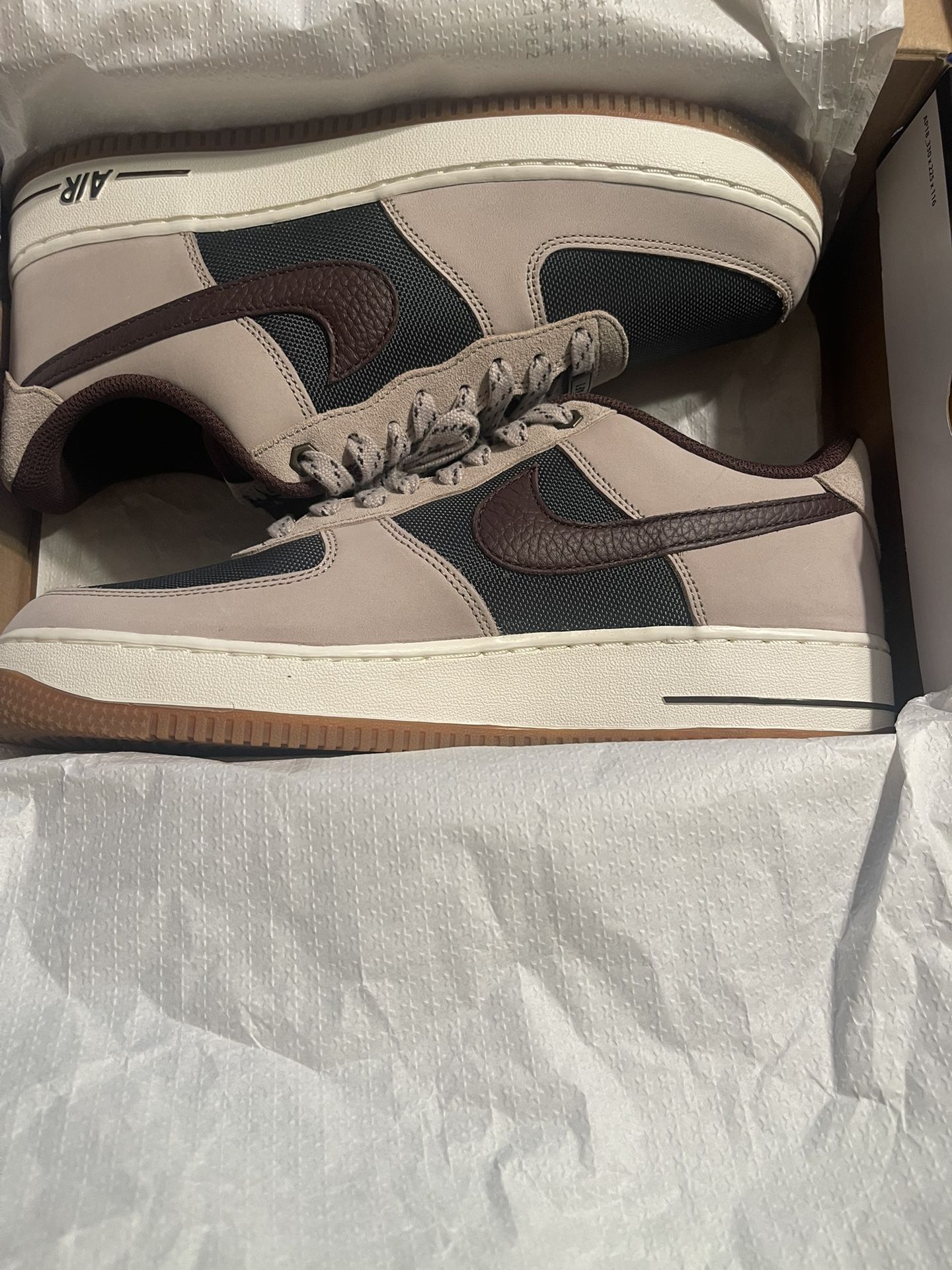 Nike Air Force 1
