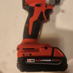 Milwaukee 18v 1/4" Impact Driver W/ 2.0 Battery