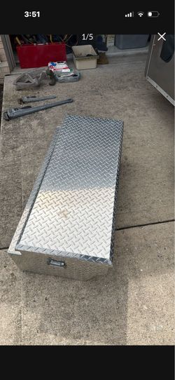 KOBALT Truck Toolbox 42” Wide Locking