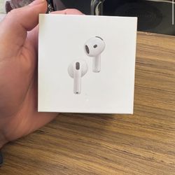 AirPods Gen 4