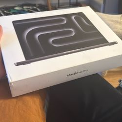 Macbook Pro 2024 M4 16 Gb Ram 512 Gb SSD