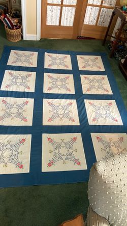 Vintage Embroidered Bedspread needs to be quilted