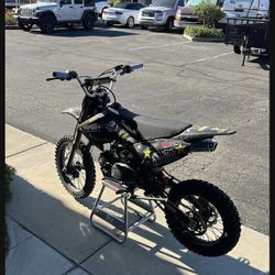 125 TAO Dirt Bike