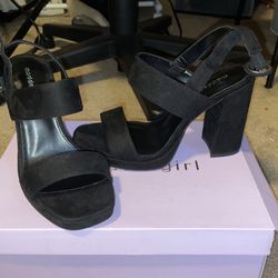 high heel size 7.5 women’s 