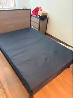 Twin mattress & frame 70 obo