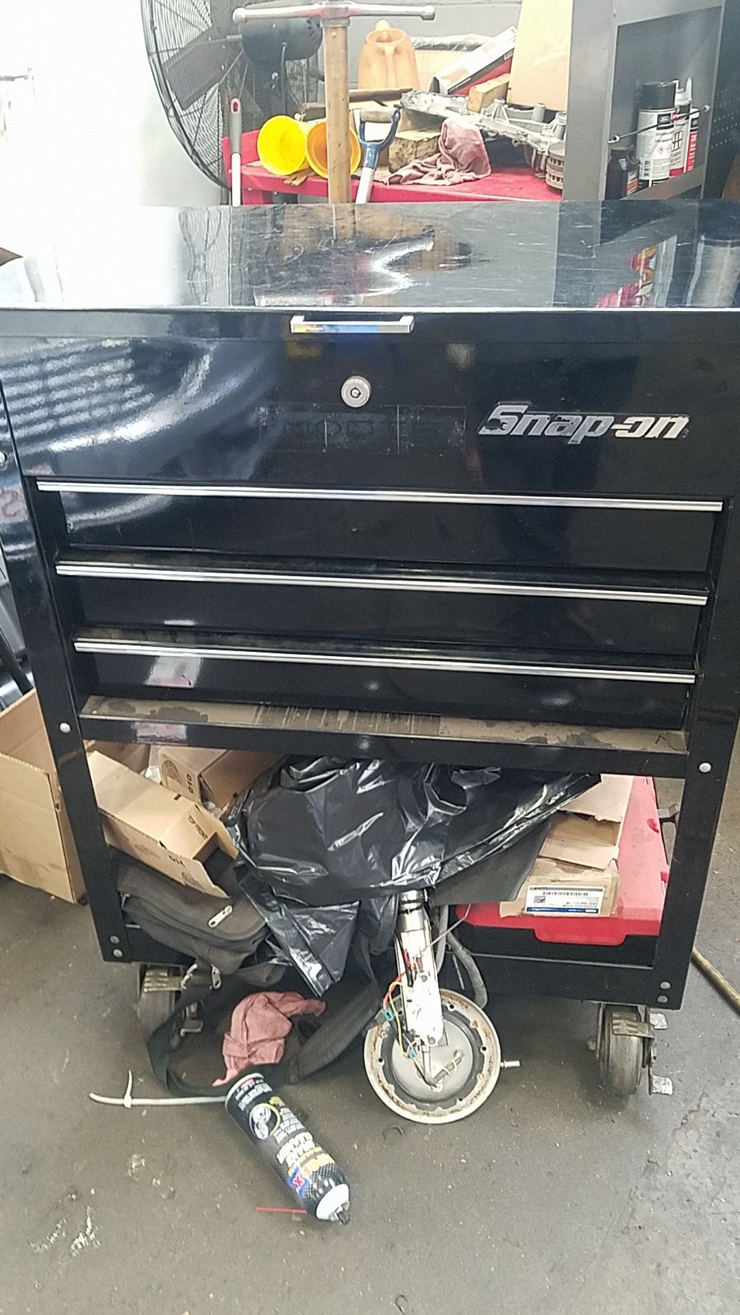 Snap on roll cart