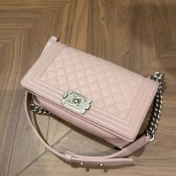 Chanel pink shoulder bag
