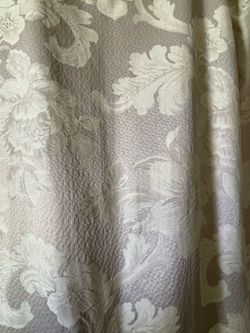 Curtains / Draperies / sheers