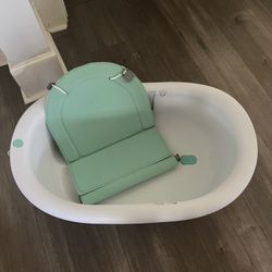 frida baby bath
