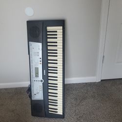 Yamaha Piano Keyboard 61 Keys 