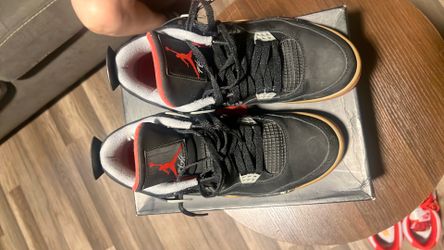 4 breds. Men’s shoes