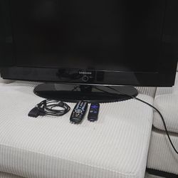 TV Samsumg With Roku