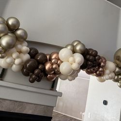 Balloon Garland $25! 