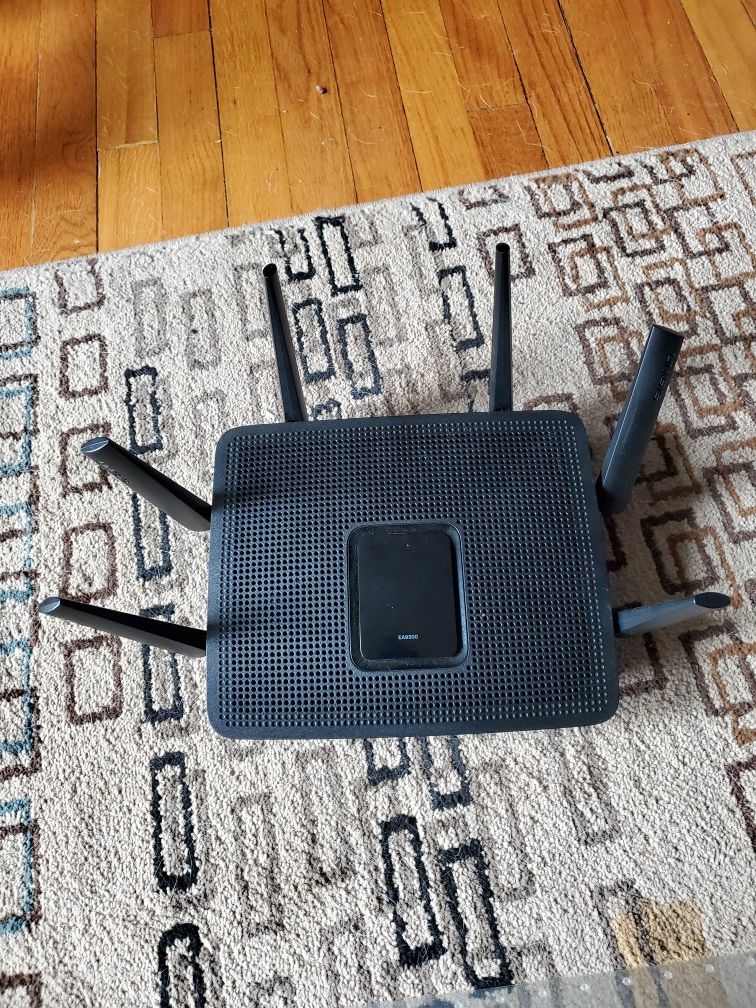 Linksys EA9300 Router