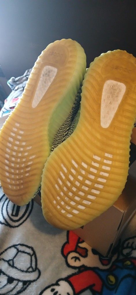 Yezzy 350s