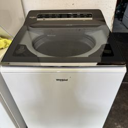Whirlpool Washer XL Capacity 