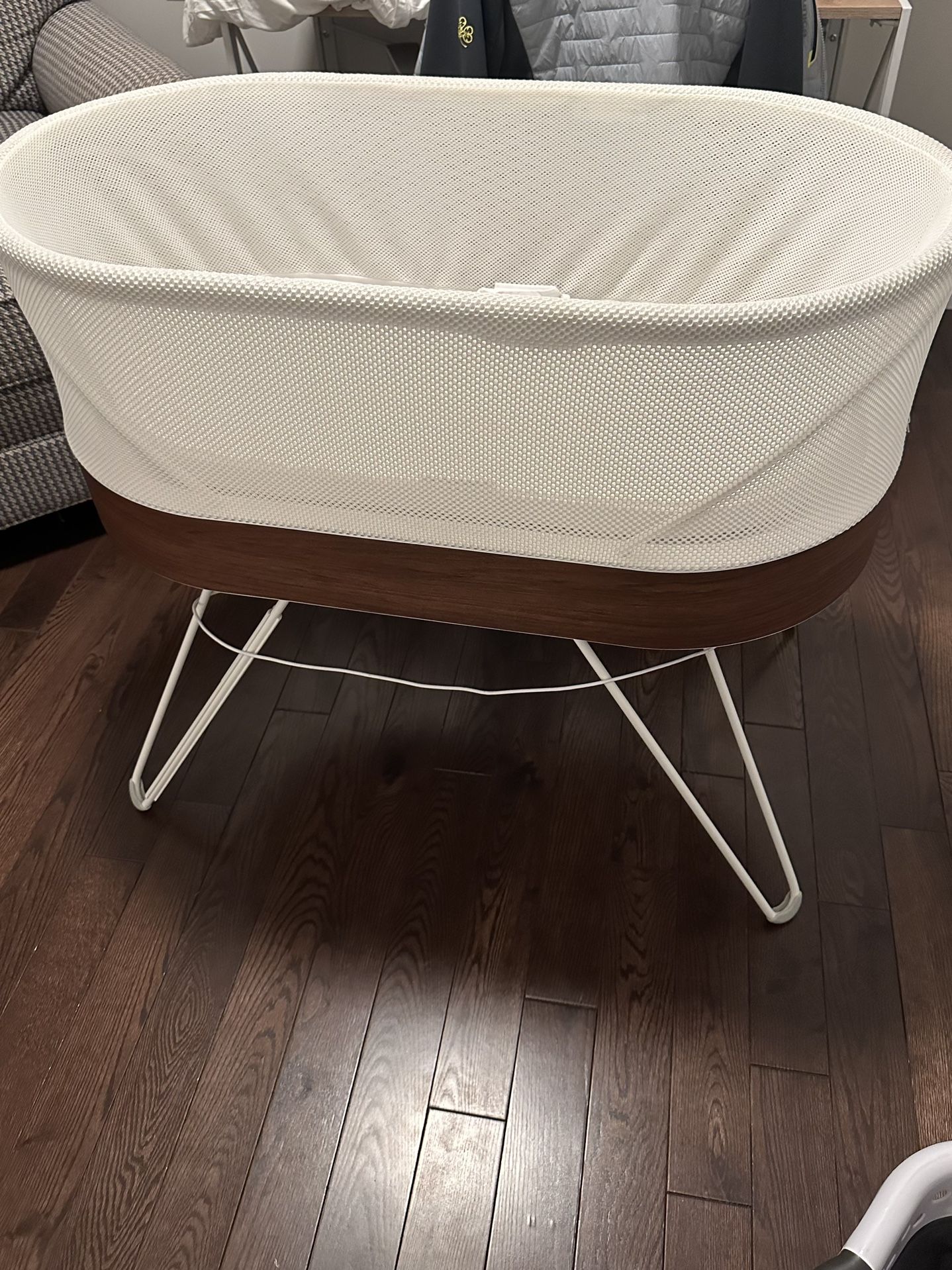 Snoo Happiest Baby Bassinet 