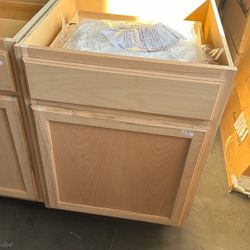 24 in kitchen cabinet base $79 only one available 