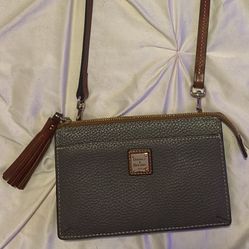 Dooney & Bourne 1975 Crossbody Purse 
