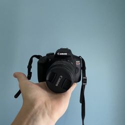 Cannon EOS Rebel T7