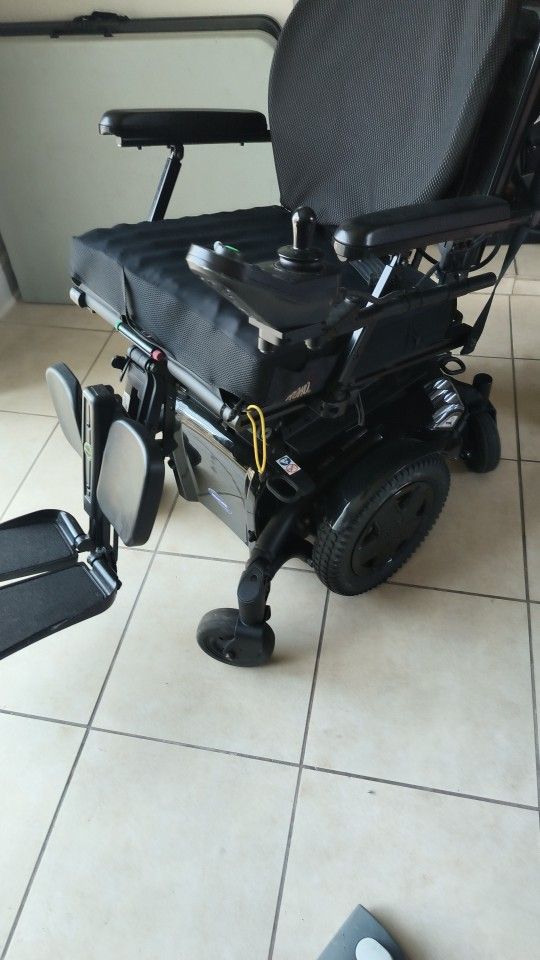 Power Wheelchair
