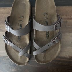 Brand New women’s Birkenstock Sandals 