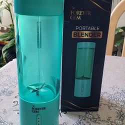 Rechargeable Portable Blender 