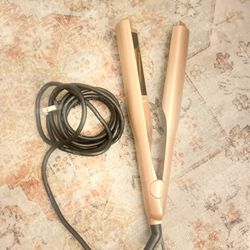 Twisted 2-in-1 Curling/ Flat Iron 