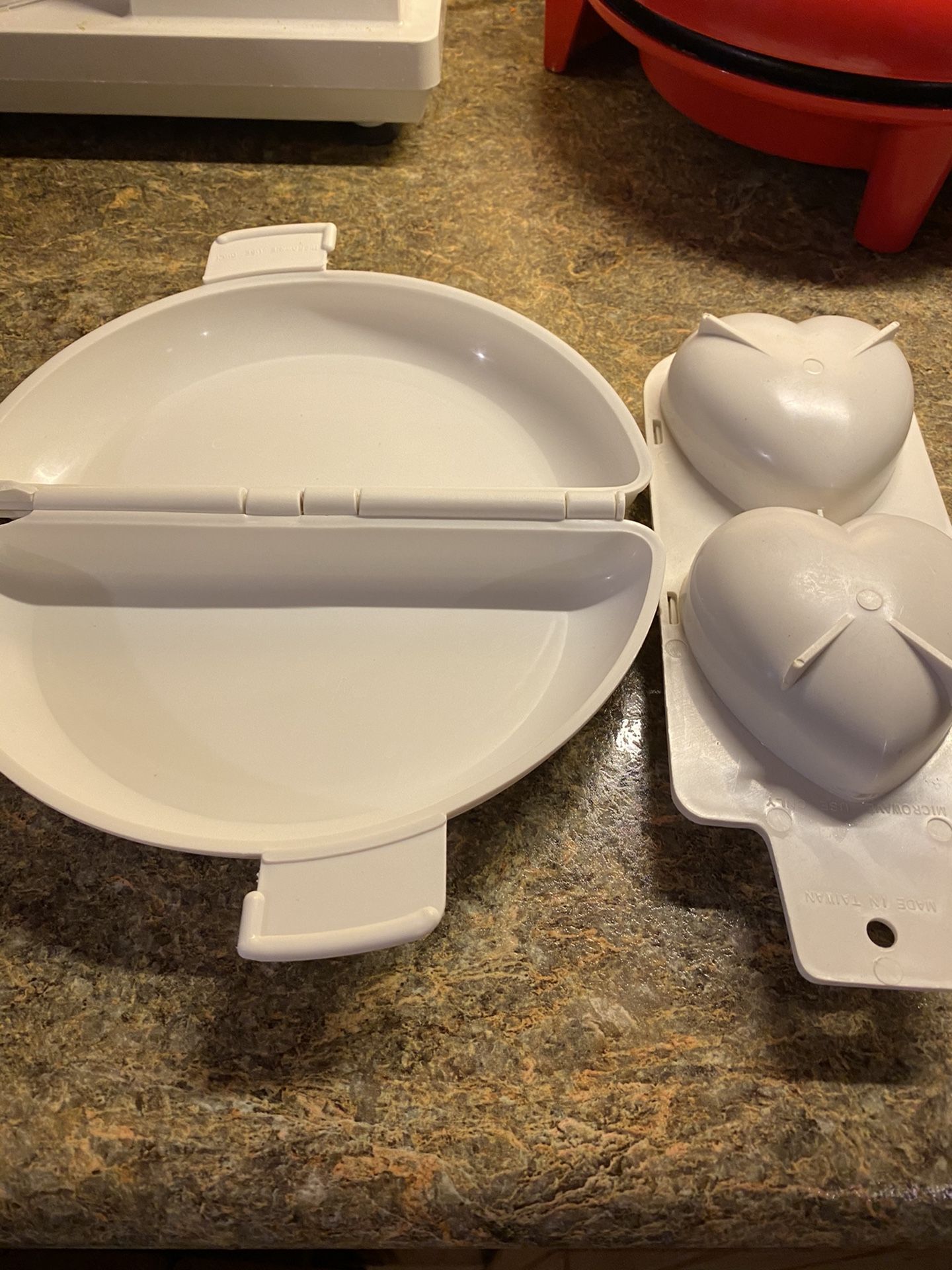 Microwave Heart Egg Maker & Omelet Maker