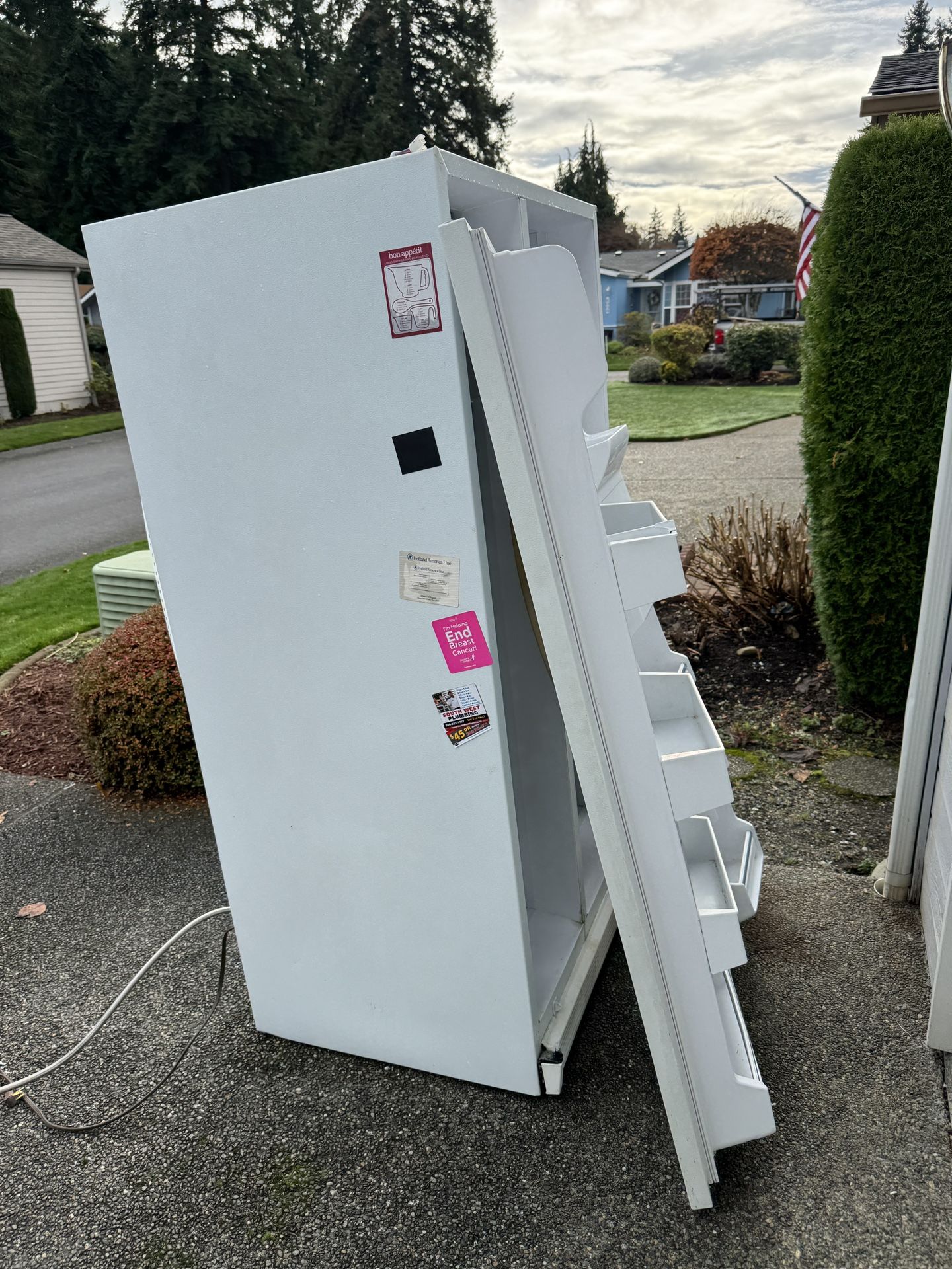 Free Side By Side refrigerator freezer