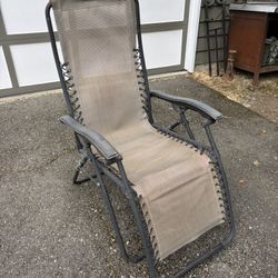 Recliner (2)