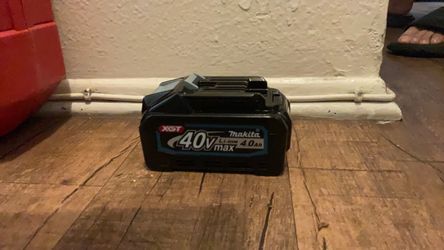 Makita XGT 40V Max Battery 4.0 AH